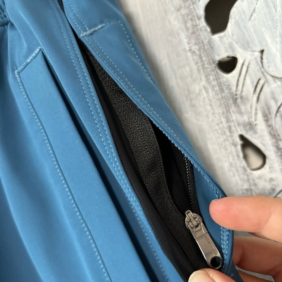 Lululemon Run: Response Short Lakemont Blue - Picture 13 of 13